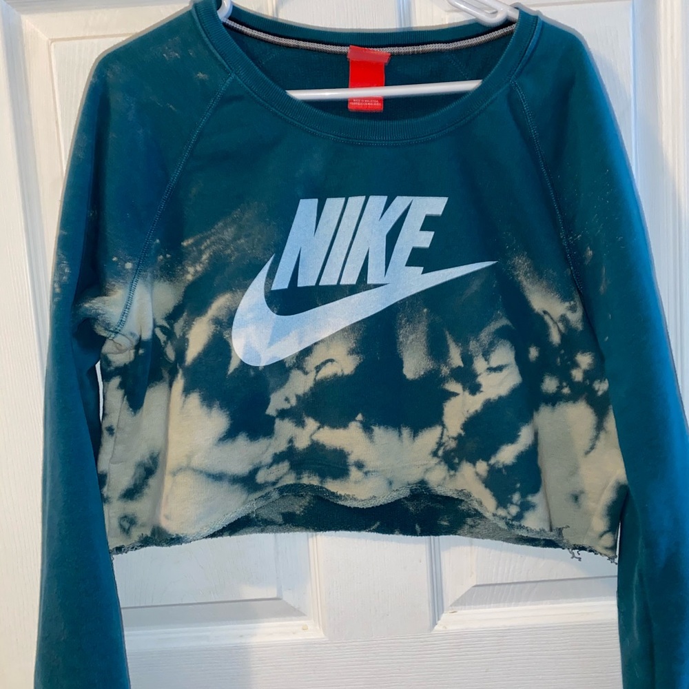 Custom bleach dyed Nike cropped long sleeve
